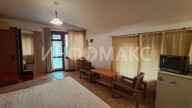 House Chernomorets, region Burgas 8