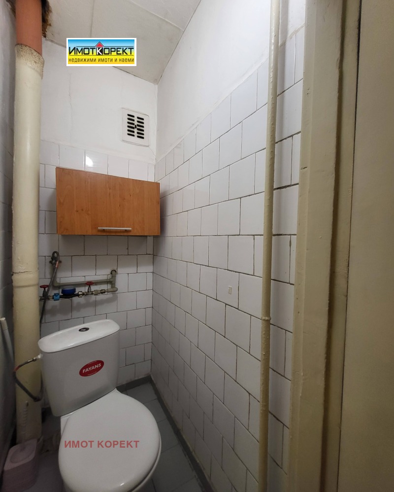 Продаја  2 спаваће собе Пазарджик , Центар , 85 м2 | 73389657 - слика [16]