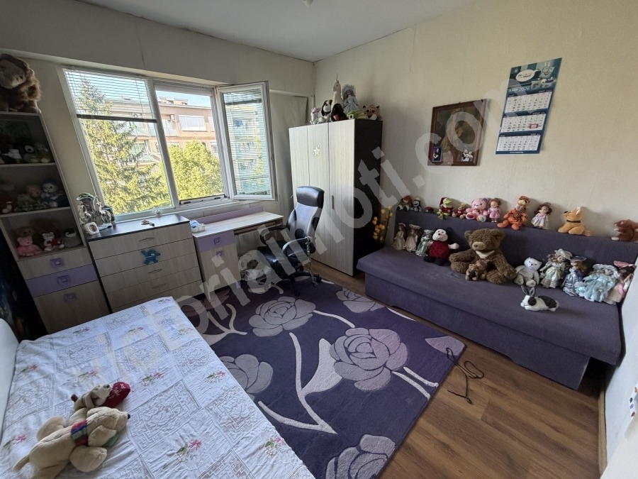 Продава 2-СТАЕН, гр. Велико Търново, Център, снимка 2 - Апартаменти - 54350244