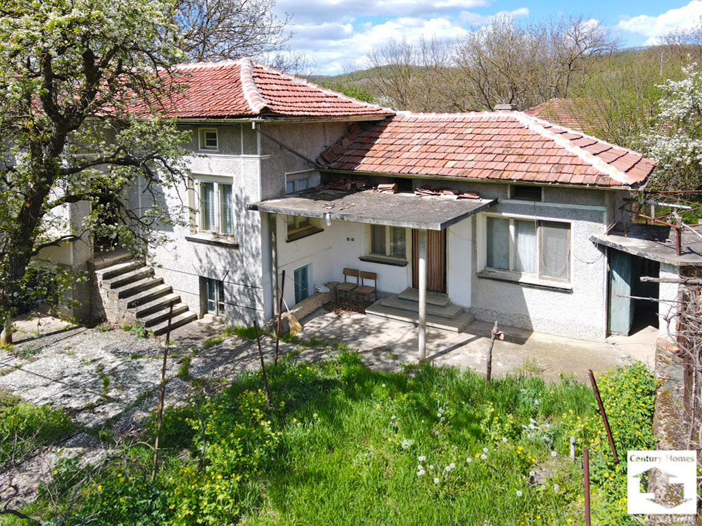 Продава КЪЩА, с. Петко Славейков, област Габрово, снимка 2 - Къщи - 45203282
