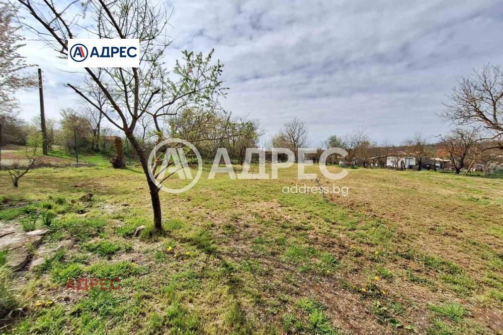 Продава КЪЩА, с. Щипско, област Варна, снимка 8 - Къщи - 54643794