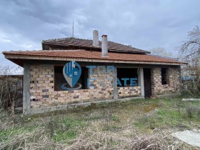 Продажба на имоти в с. Писарево, област Велико Търново - изображение 6 