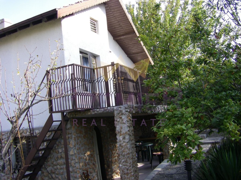 Продава КЪЩА, гр. Балчик, област Добрич, снимка 8 - Къщи - 52747946