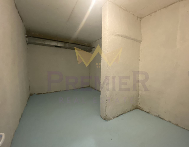 Te koop  Opslag Varna , Vazrazjdane 2 , 205 m² | 92971710 - afbeelding [6]