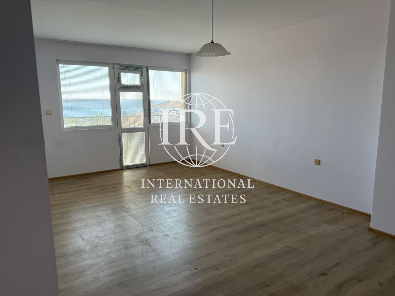 Продава 2-СТАЕН, гр. Варна, Бриз, снимка 6 - Апартаменти - 56626896