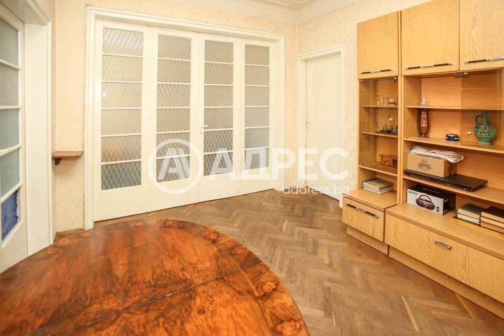 Продава 3-СТАЕН, гр. София, Център, снимка 8 - Апартаменти - 54191391