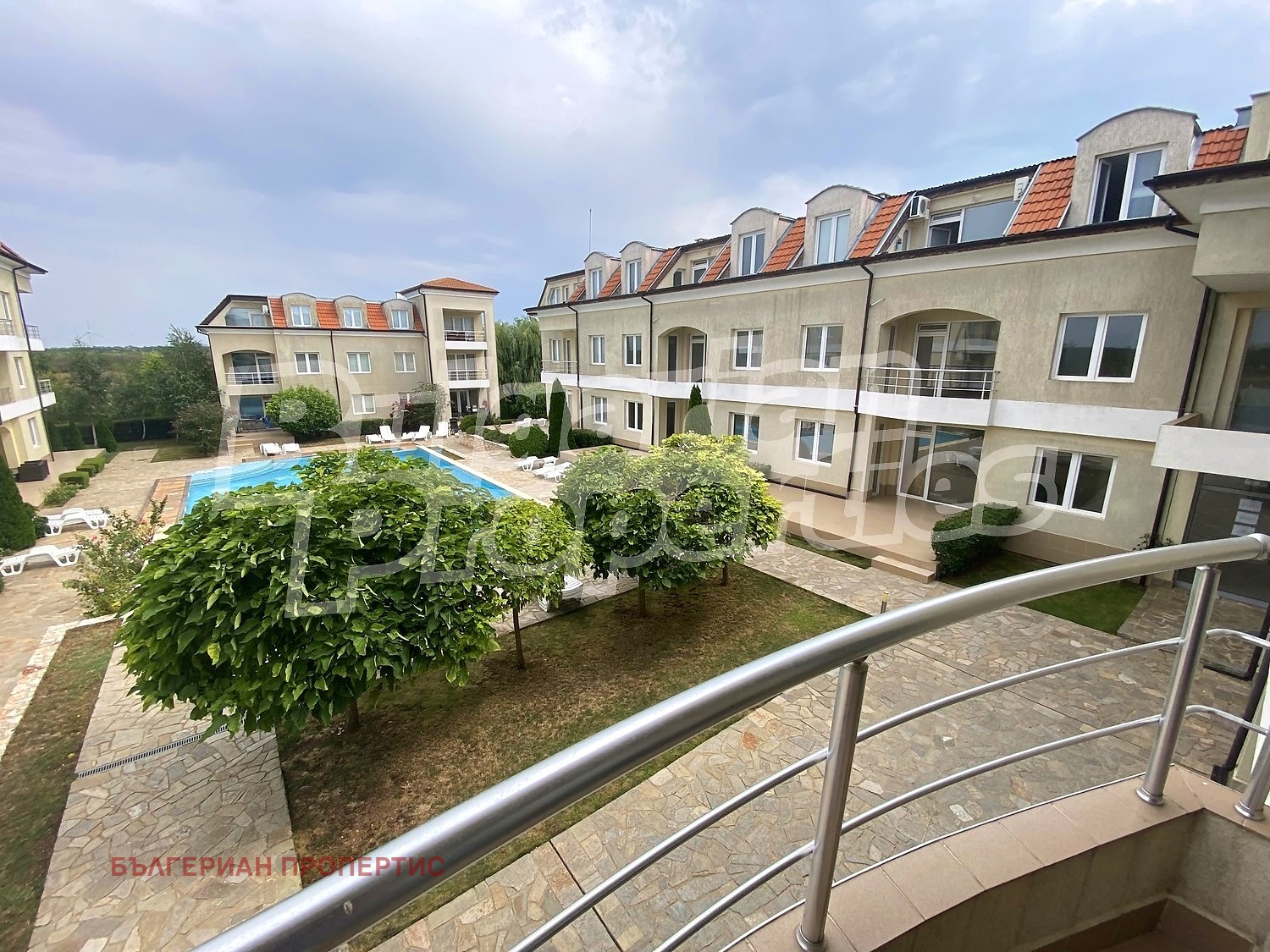 Продава МНОГОСТАЕН, с. Божурец, област Добрич, снимка 17 - Апартаменти - 55587548