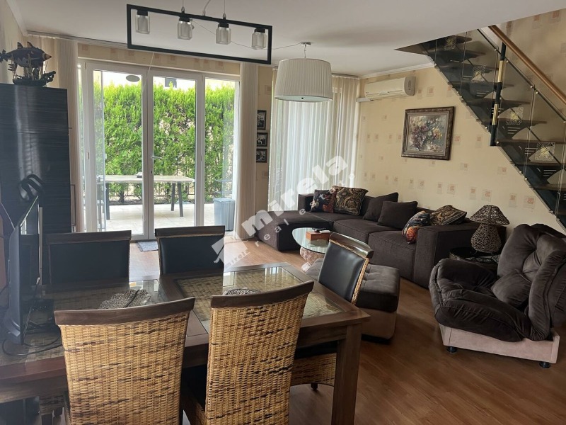 Продава КЪЩА в област Бургас, гр. Свети Влас - 135 кв.м / 383 000 € » 749 082.89 лв., МИРЕЛА - БУРГАС