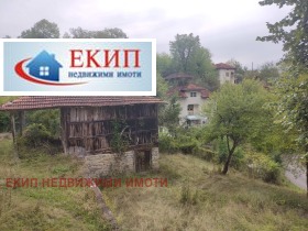 House Golyam izvor, region Lovech 8