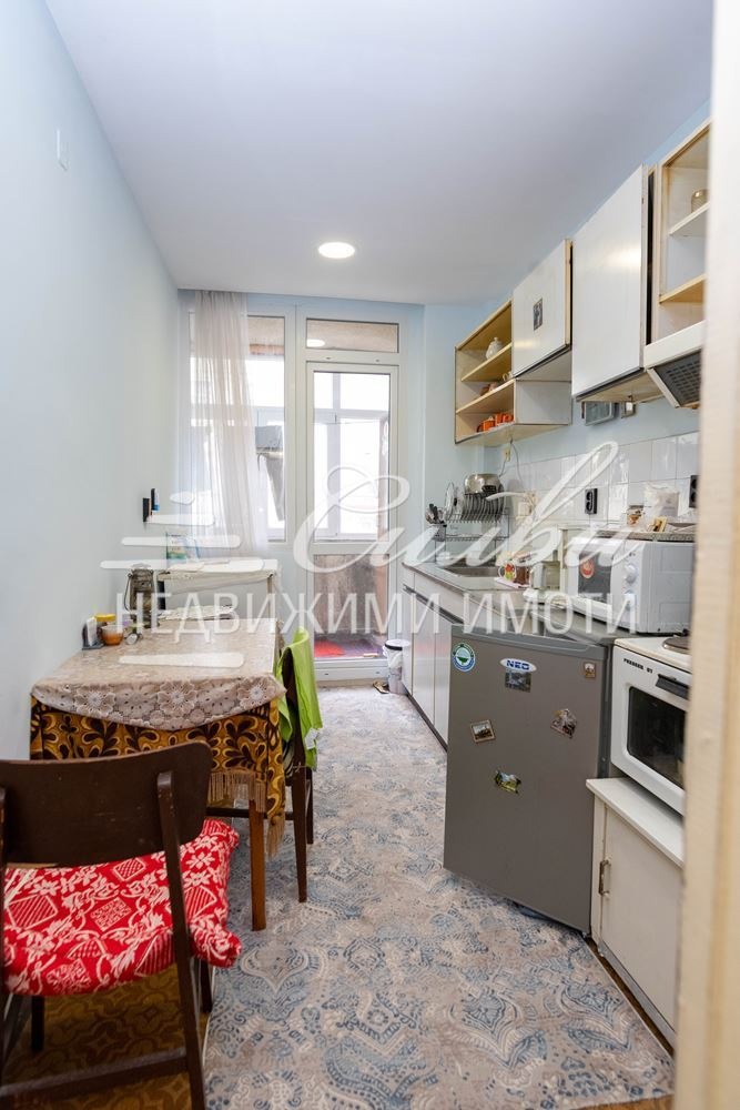 Продава 2-СТАЕН, гр. Шумен, Болницата, снимка 4 - Апартаменти - 52602463