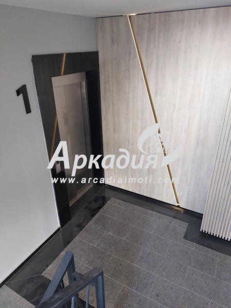 Te koop  2 slaapkamers Plovdiv , Christo Smirnenski , 135 m² | 15286126 - afbeelding [8]