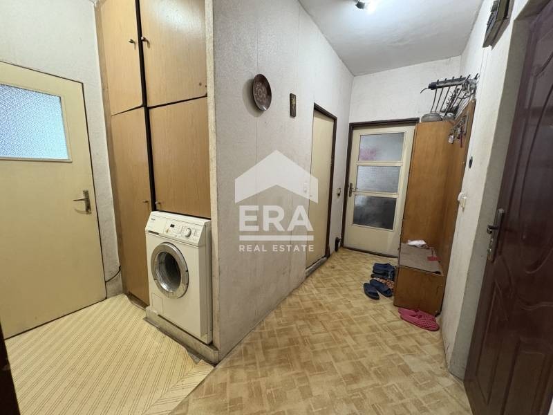 Продава 3-СТАЕН, гр. Велико Търново, Зона Б, снимка 8 - Апартаменти - 54606904