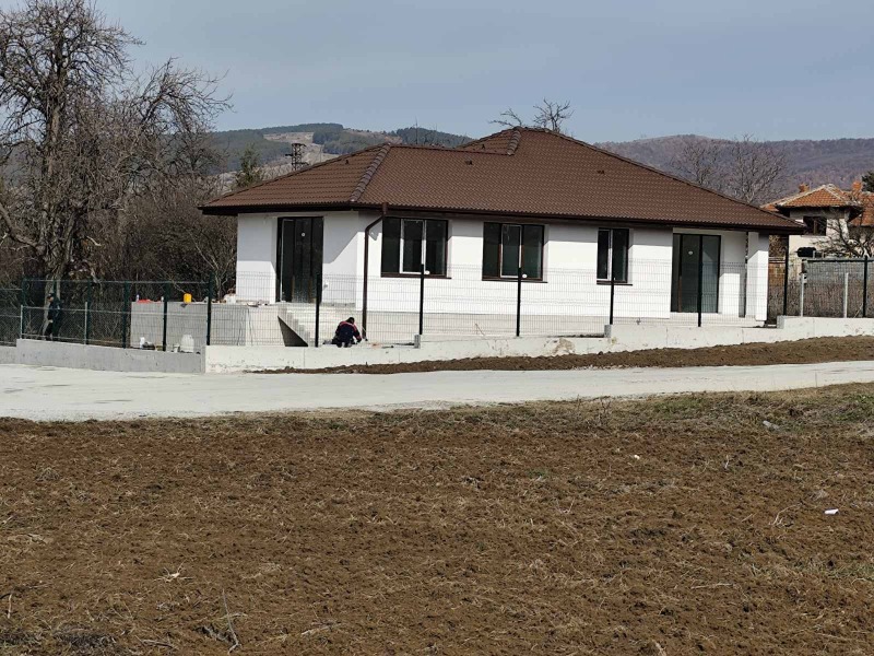 Zu verkaufen  Haus region Pernik , Dolna Dikanja , 137 qm | 25277388 - Bild [3]