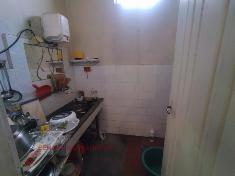 Продава КЪЩА, с. Долна Липница, област Велико Търново, снимка 4 - Къщи - 52154843