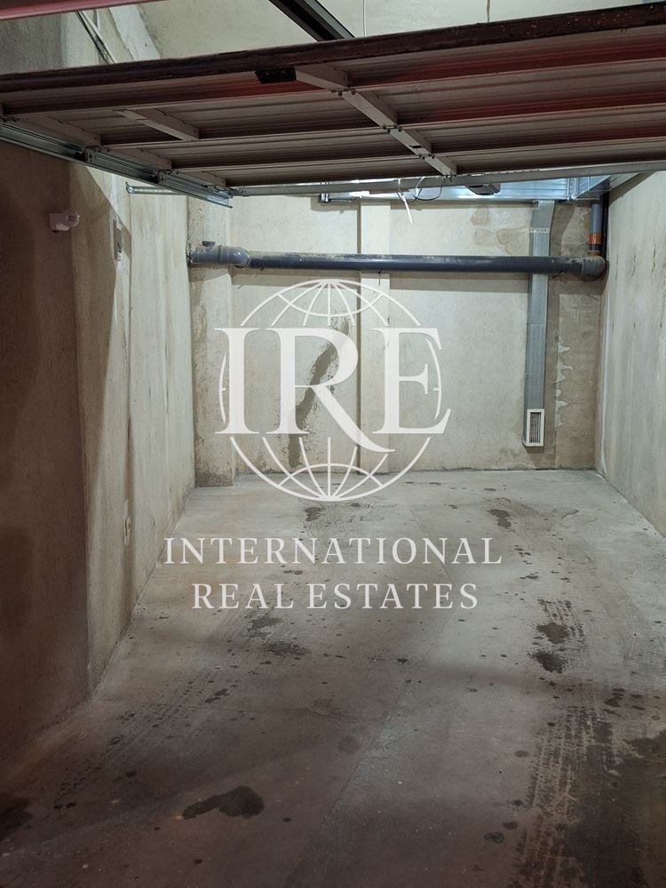 Продава ГАРАЖ, ПАРКОМЯСТО, гр. Варна, Операта, снимка 2 - Гаражи и паркоместа - 53592028