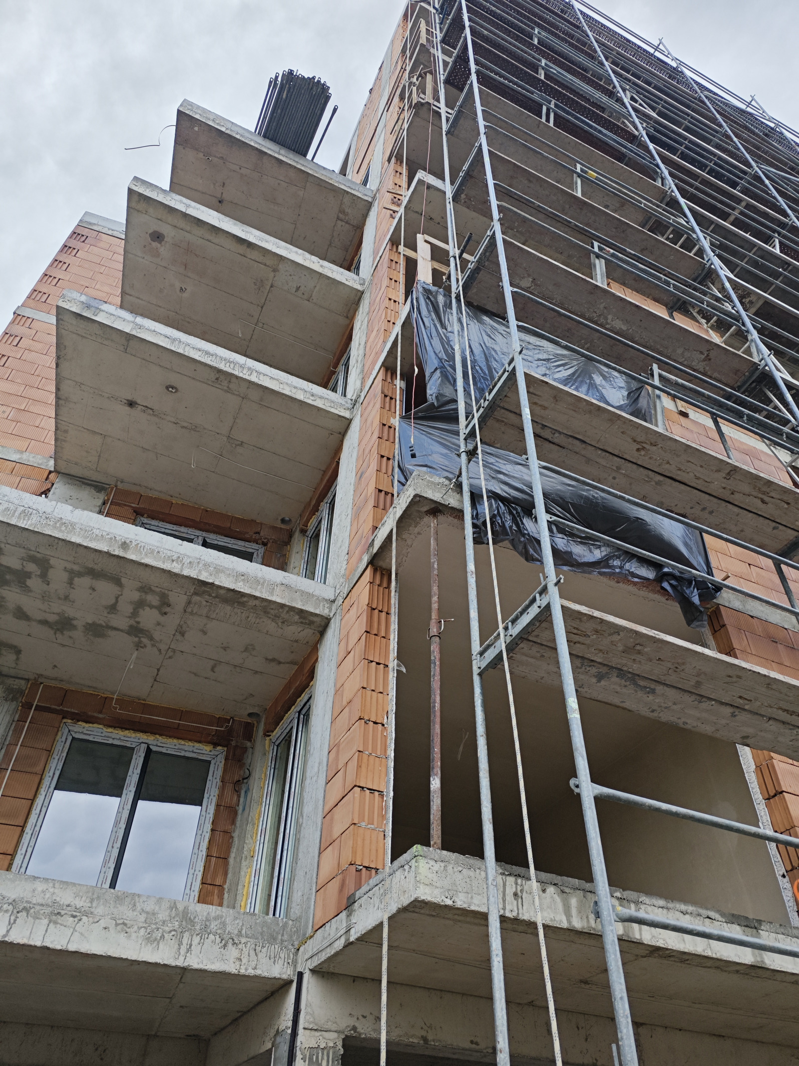 ������� 4-����� | Imot.bg � ����������� 8