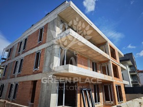 2-стаен град София, Кръстова вада