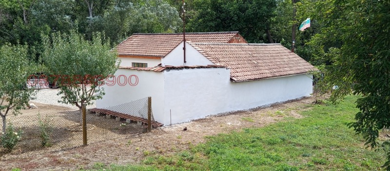 Продава КЪЩА, гр. Ловеч, Продимчец, снимка 2 - Къщи - 52925777