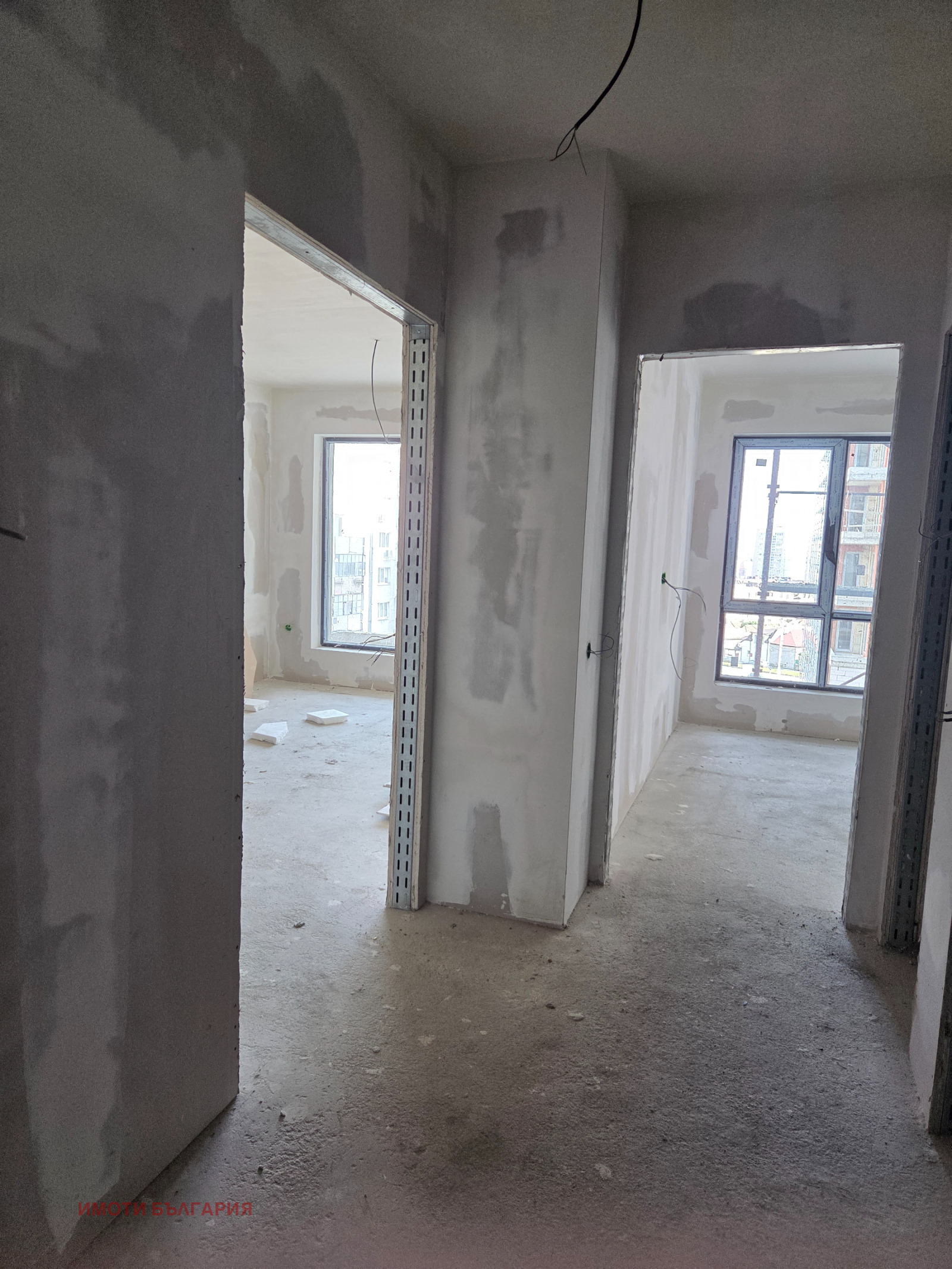 Продава 2-СТАЕН, гр. Варна, Младост 1, снимка 2 - Апартаменти - 54654936