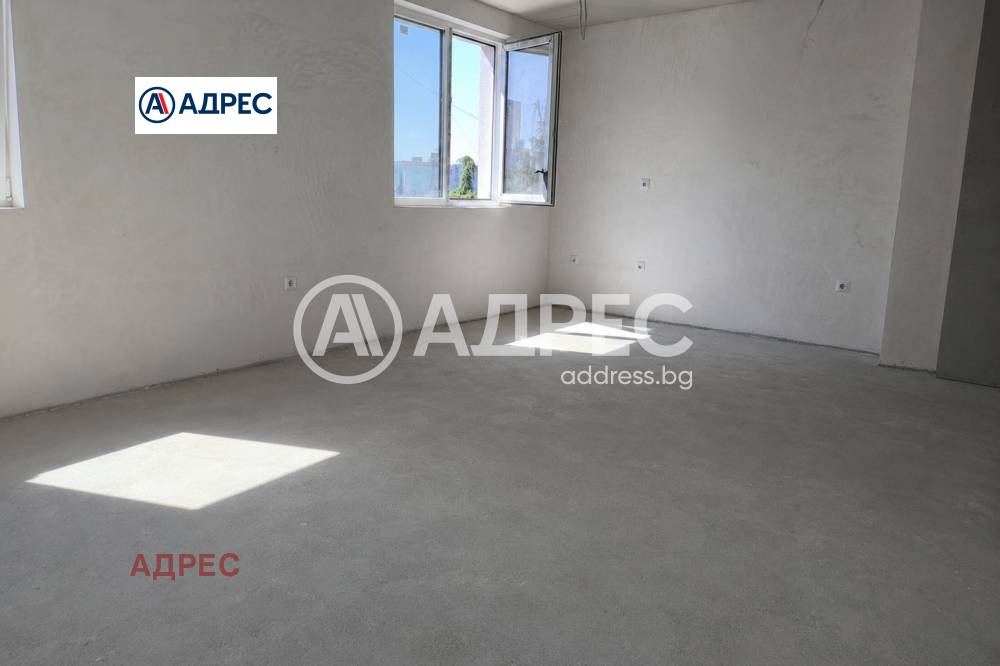 Продава МНОГОСТАЕН, гр. Варна, Централна поща, снимка 3 - Апартаменти - 55308641