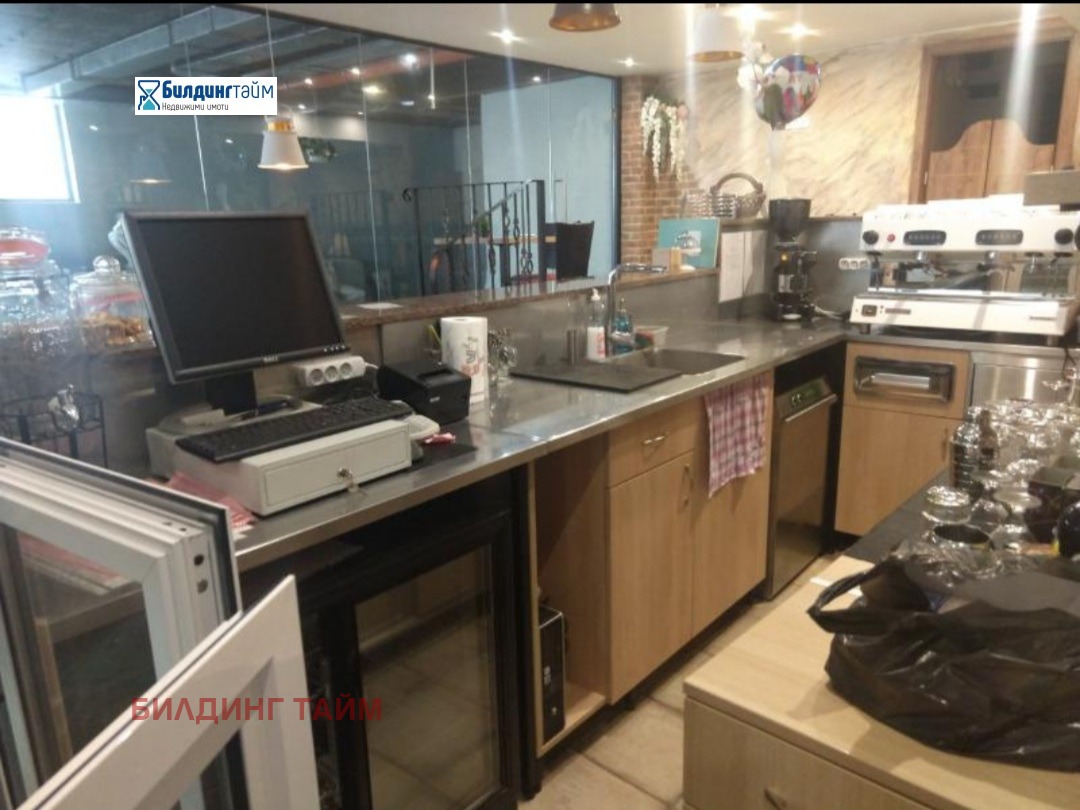 Продава ЗАВЕДЕНИЕ, гр. Варна, Център, снимка 13 - Заведения - 53604560
