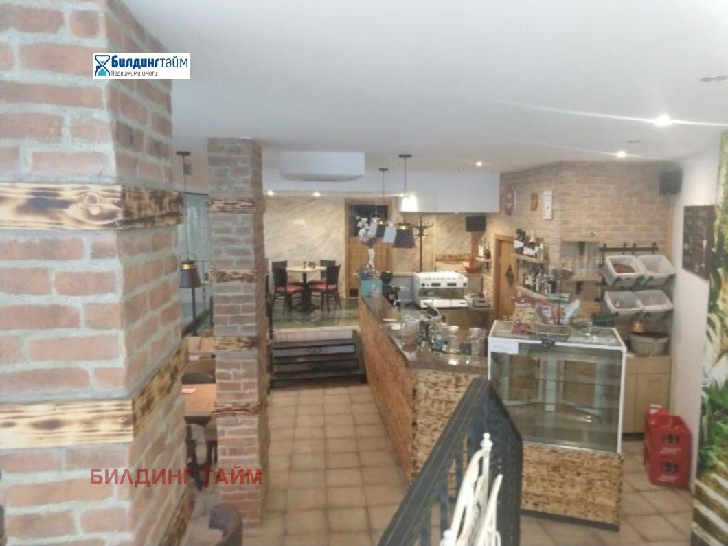 Продава ЗАВЕДЕНИЕ, гр. Варна, Център, снимка 2 - Заведения - 53604560