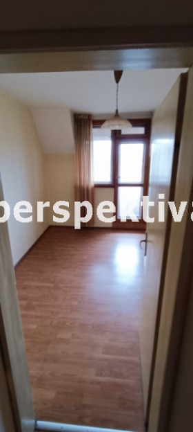Продава МЕЗОНЕТ, гр. Пловдив, Кършияка, снимка 2 - Апартаменти - 55999570