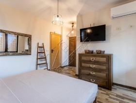 Hus Lozenets, region Burgas 9