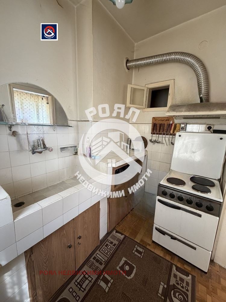 Продава 3-СТАЕН, гр. Пловдив, Център, снимка 2 - Апартаменти - 54796343