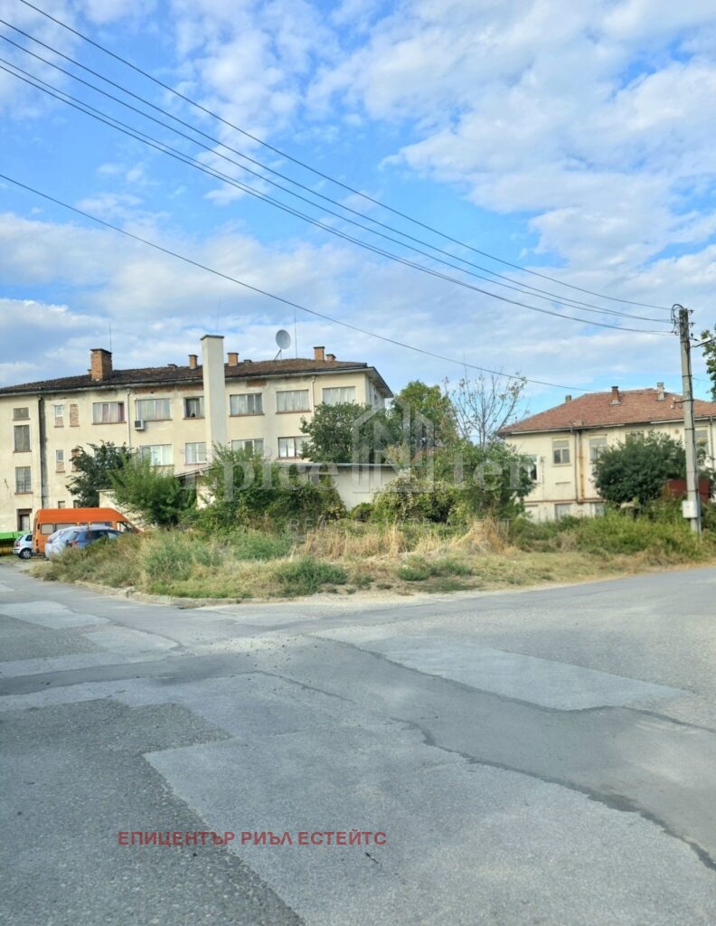 Продава ПАРЦЕЛ, с. Старосел, област Пловдив
