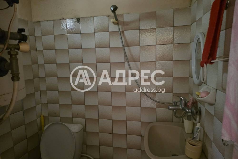 Продава КЪЩА, гр. Ямбол, Каргон, снимка 17 - Къщи - 55949512