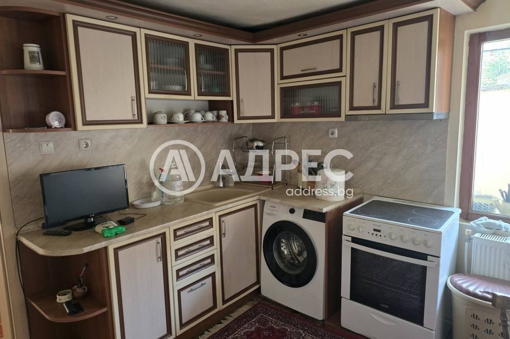 Продава КЪЩА, гр. Ямбол, Каргон, снимка 12 - Къщи - 55949512