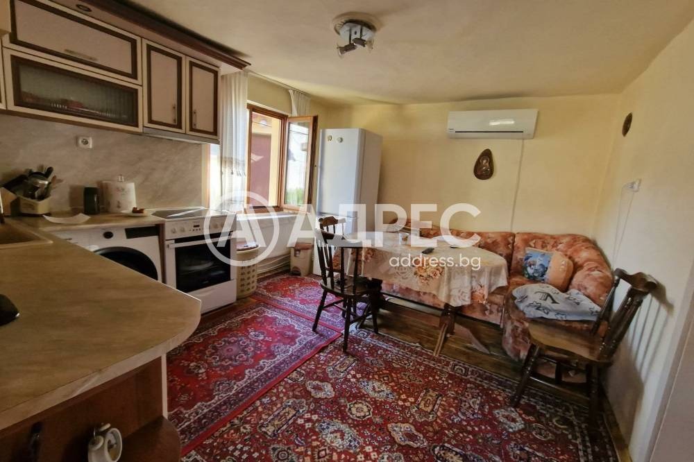 Продава КЪЩА, гр. Ямбол, Каргон, снимка 15 - Къщи - 55949512