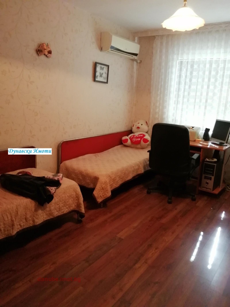 Na prodej  2 ložnice Ruse , Družba 3 , 105 m2 | 64592371 - obraz [4]