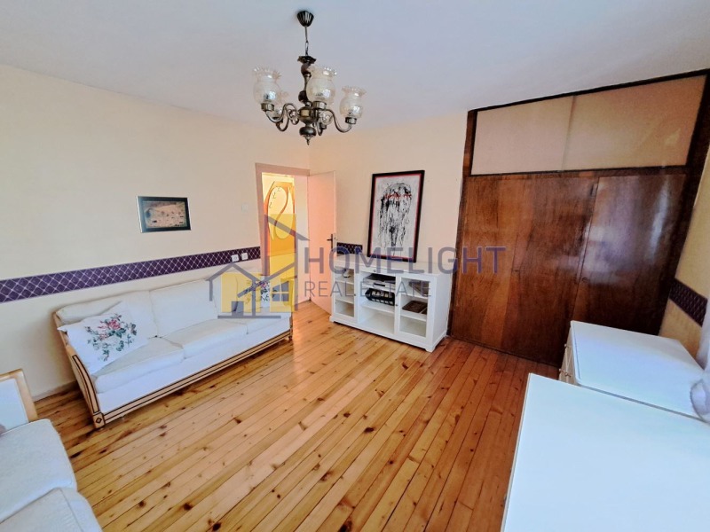 À venda  2 quartos Sofia , Razsadnika , 139 m² | 95926420 - imagem [2]