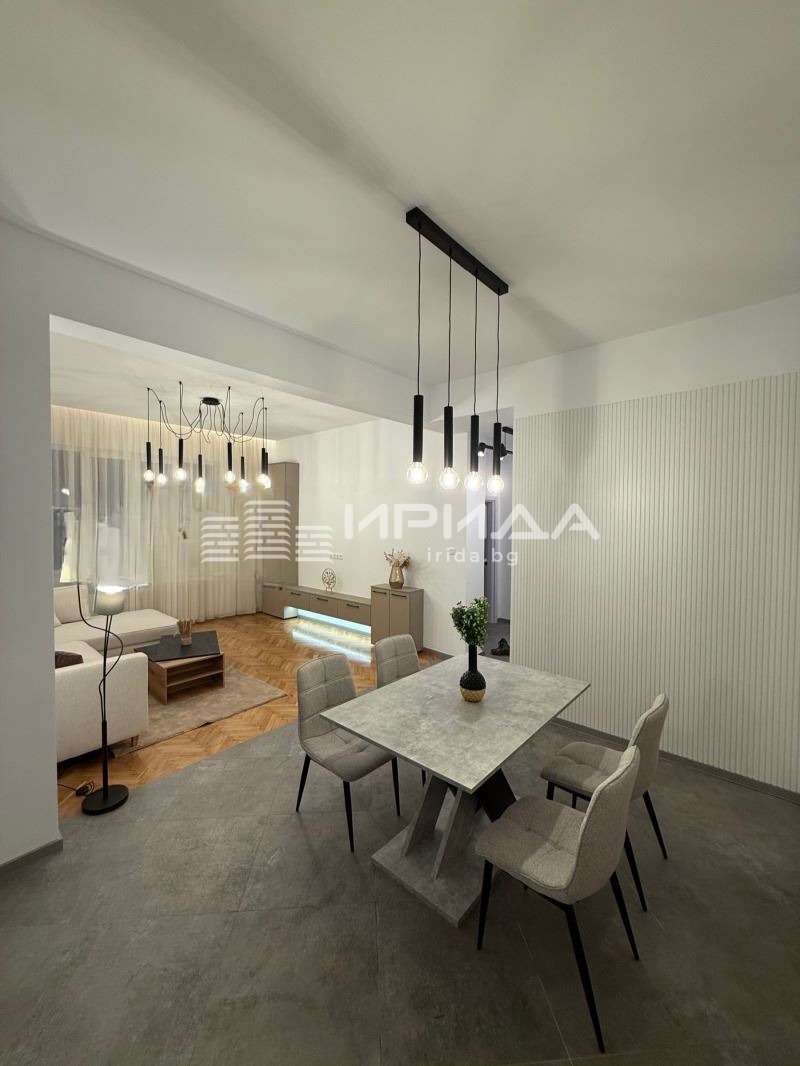 Продава 3-СТАЕН, гр. София, Център, снимка 4 - Апартаменти - 53494081