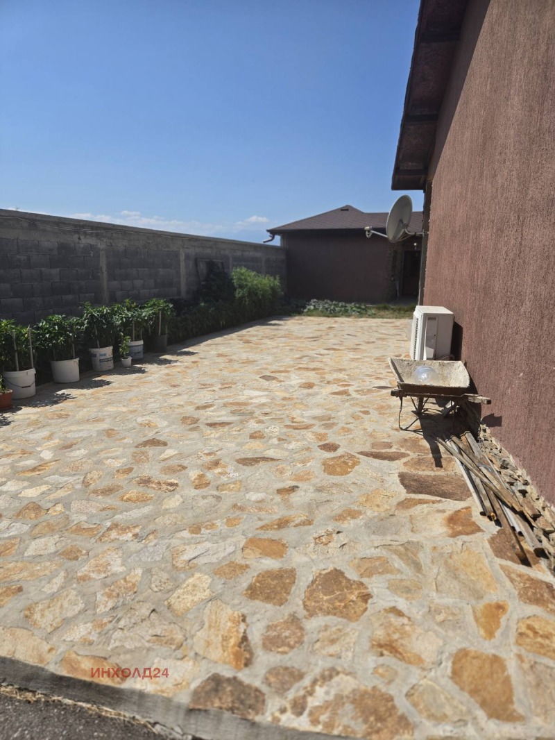 À vendre  Maison Sofia , Podgoumer , 177 m² | 79221689 - image [3]