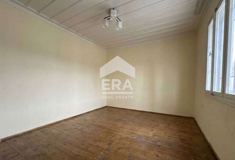 Продава КЪЩА, гр. Силистра, Център, снимка 4 - Къщи - 53902647