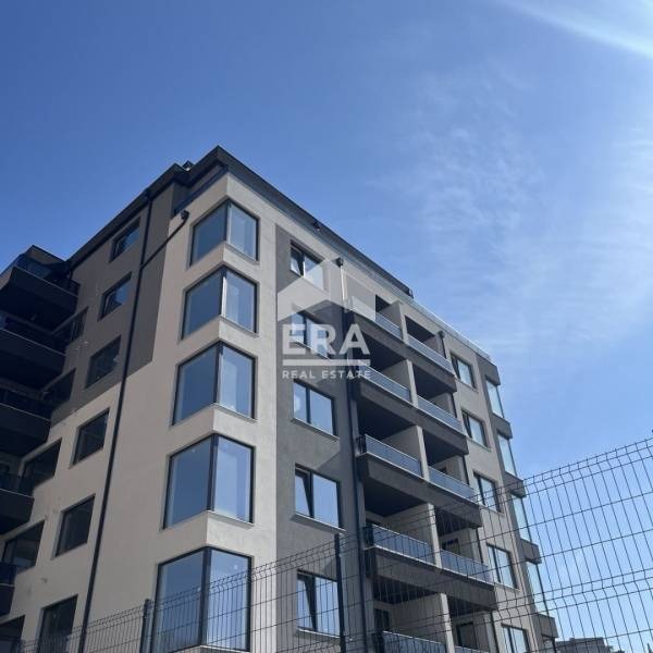 Продава ГАРАЖ, ПАРКОМЯСТО, гр. Варна, Владислав Варненчик 2, снимка 2 - Гаражи и паркоместа - 54144319