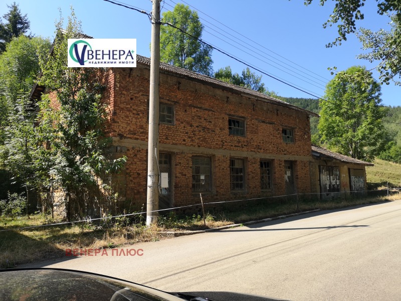 For Sale  Industrial building region Sofia , Zimevitsa , 488 sq.m | 75255982