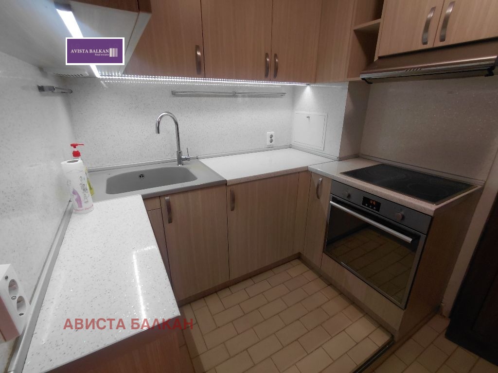 Продава 3-СТАЕН, гр. София, Хиподрума, снимка 2 - Апартаменти - 55324248