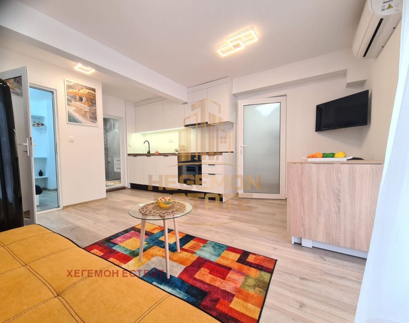 Продава 2-СТАЕН в град Варна, Централна поща - 35 кв.м / 124 500 € » 243 500.84 лв., ХЕГЕМОН ЕСТЕЙТ