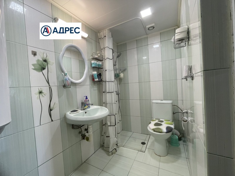 Продава  2-стаен град Шумен , Пожарната , 62 кв.м | 87777246 - изображение [10]