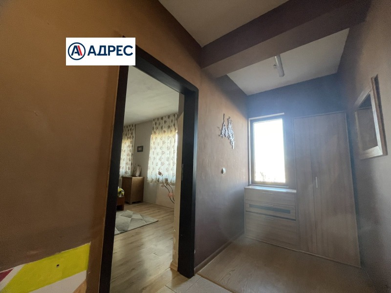 Продава  2-стаен град Шумен , Пожарната , 62 кв.м | 87777246 - изображение [5]