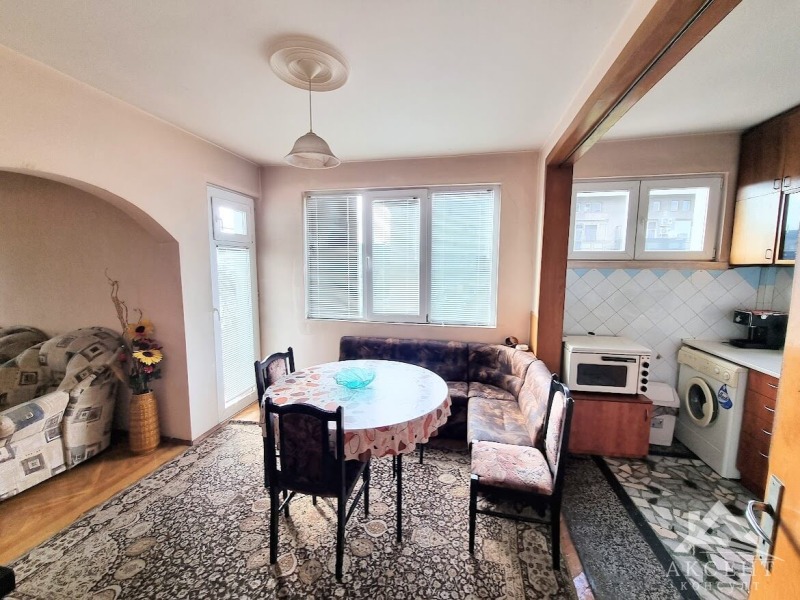 De vânzare  2 dormitoare Pernic , Reno , 98 mp | 85584368 - imagine [4]