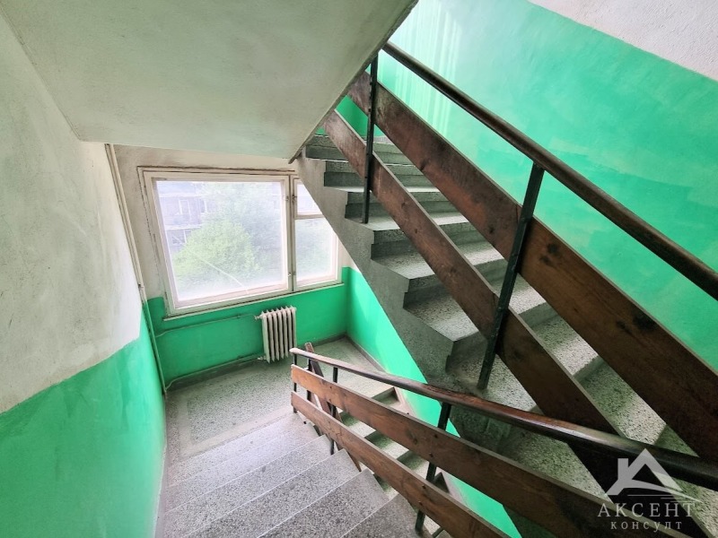 De vânzare  2 dormitoare Pernic , Reno , 98 mp | 85584368 - imagine [16]