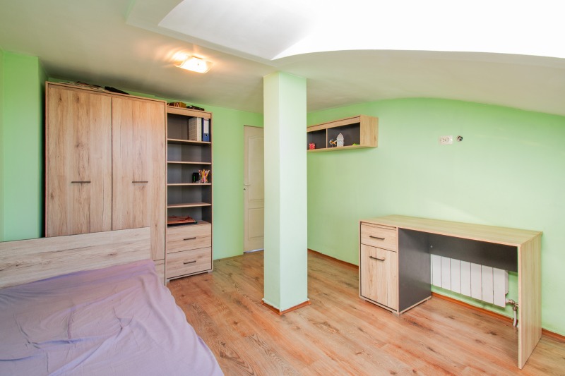 Te koop  3 slaapkamers Sofia , Dianabad , 167 m² | 16133057 - afbeelding [13]