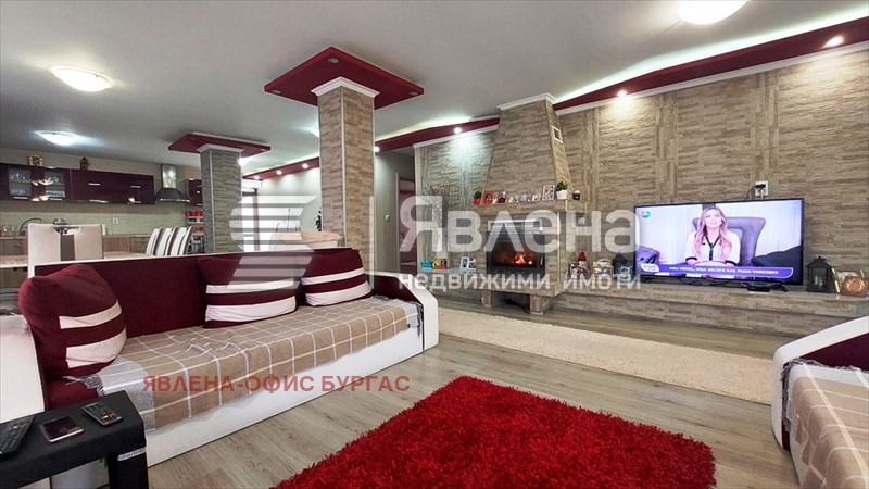 Продава КЪЩА, с. Гълъбец, област Бургас, снимка 3 - Къщи - 49441929