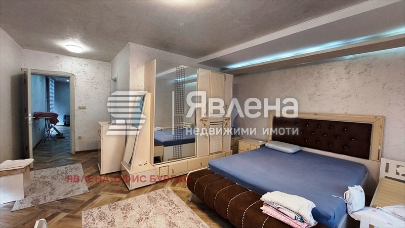 Продава КЪЩА, с. Гълъбец, област Бургас, снимка 17 - Къщи - 49441929