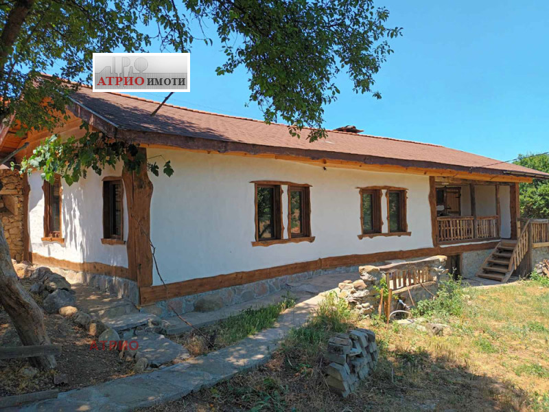 Продава  Къща, област София, с. Смолско •  109 000 EUR • ID 29433803 — holmes.bg - [1] 